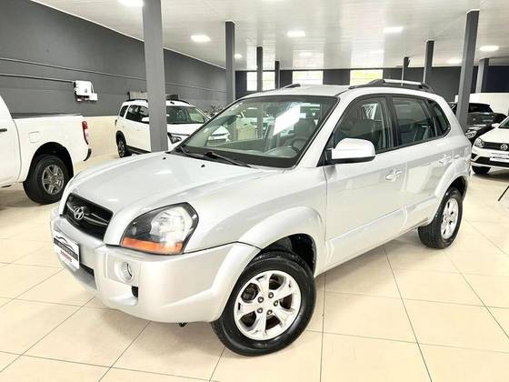 HYUNDAI TUCSON 2.0 MPFI GLS TOP 16V 143CV 2WD FLEX 4P AUTOMÁTICO